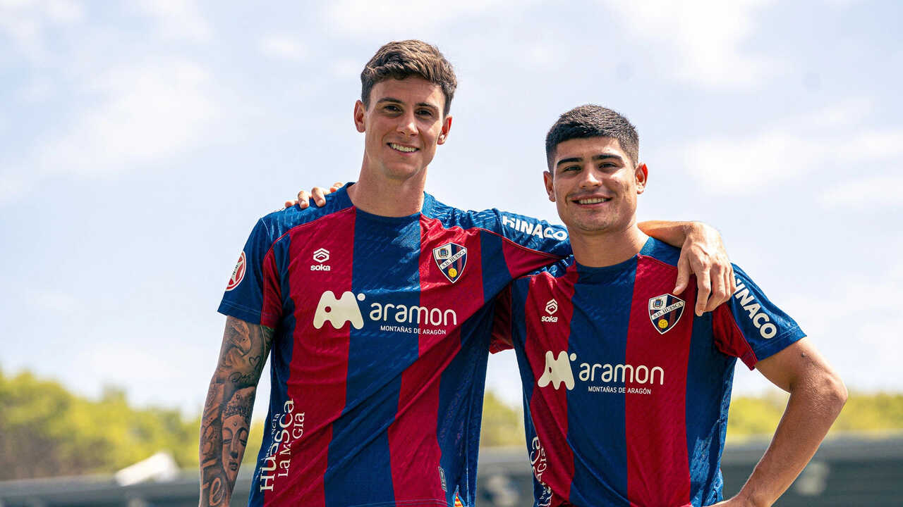 So sieht die S.D. Huesca nach dem Transfermarkt aus: 20 Neuzugänge und eine Revolution für die Rückkehr in die Segunda División