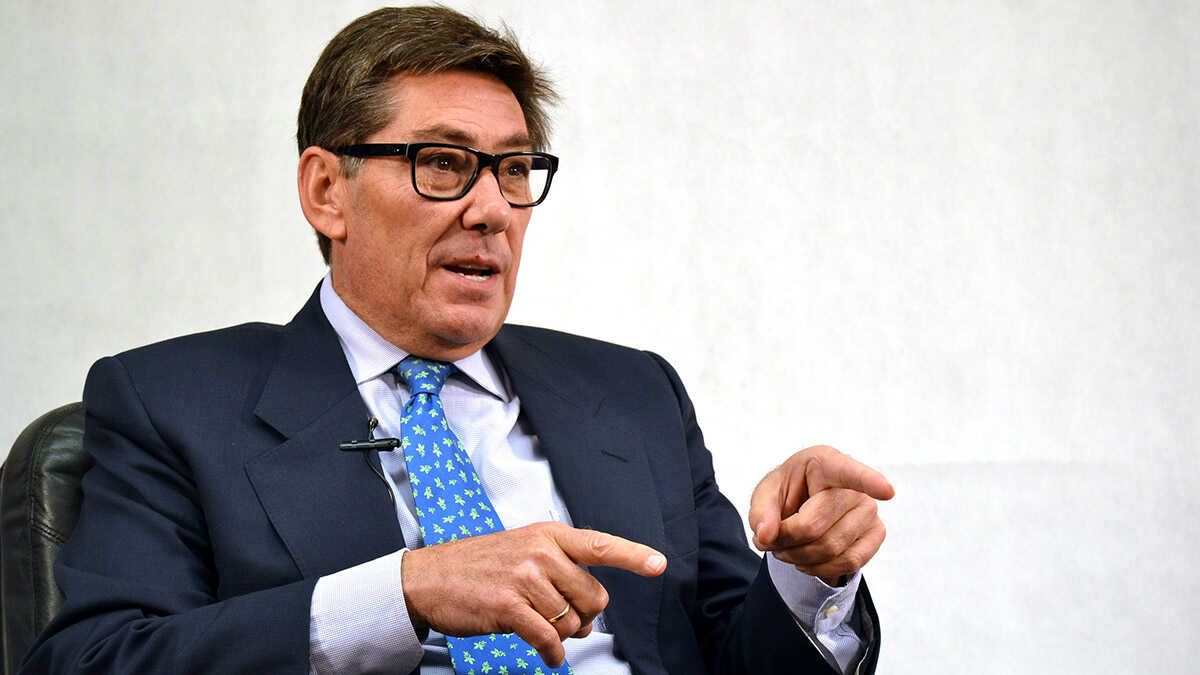Arturo Aliaga ist tot: Ein politisches Leben im Zeichen des Konsenses und der aragonesischen Industrie