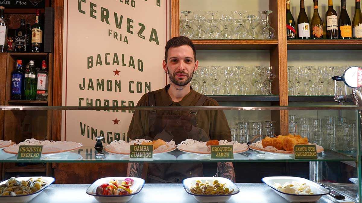 Fast ein Jahrhundert voller Liebe und Geschmack: Zaragozas legendäre Bar, die den Jamón con Chorreras erfand