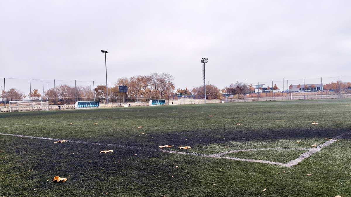 Fast vier Millionen Euro für Zaragozas Fußballplätze: zehn Erneuerungen und zwei neue Anlagen