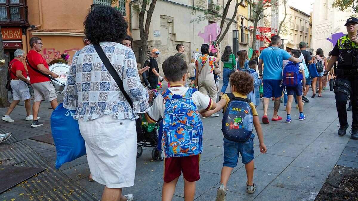 Nervosität und Vorfreude am ersten Schultag in Aragon: „Ich freue mich auf neue Mitschüler“