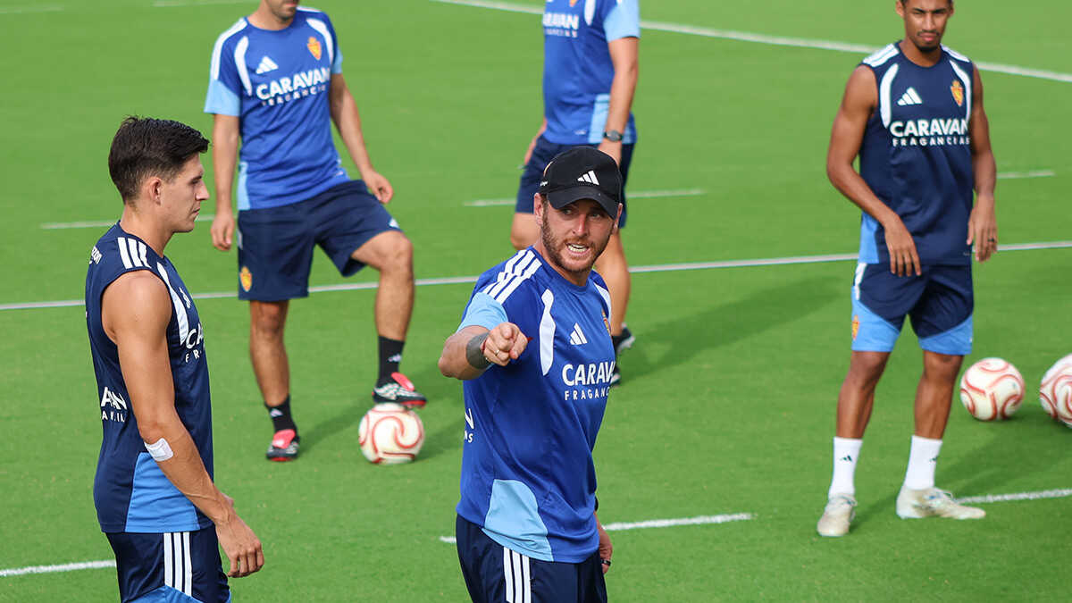 Real Zaragoza wieder im Training: Peter Ademo zurück, Juventud de Torremolinos im Blick