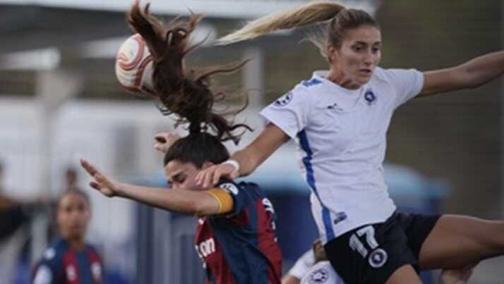 S.D. Huesca gewinnt das Aragón-Duell gegen Zaragoza CFF im Elfmeterschießen in der Copa de la Reina