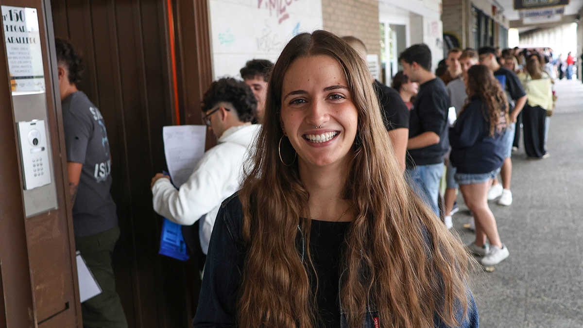 Alicia Pérez bewirbt sich für einen Job beim Pilar-Fest: „Man fragte mich, ob ich ein Fass wechseln könne“