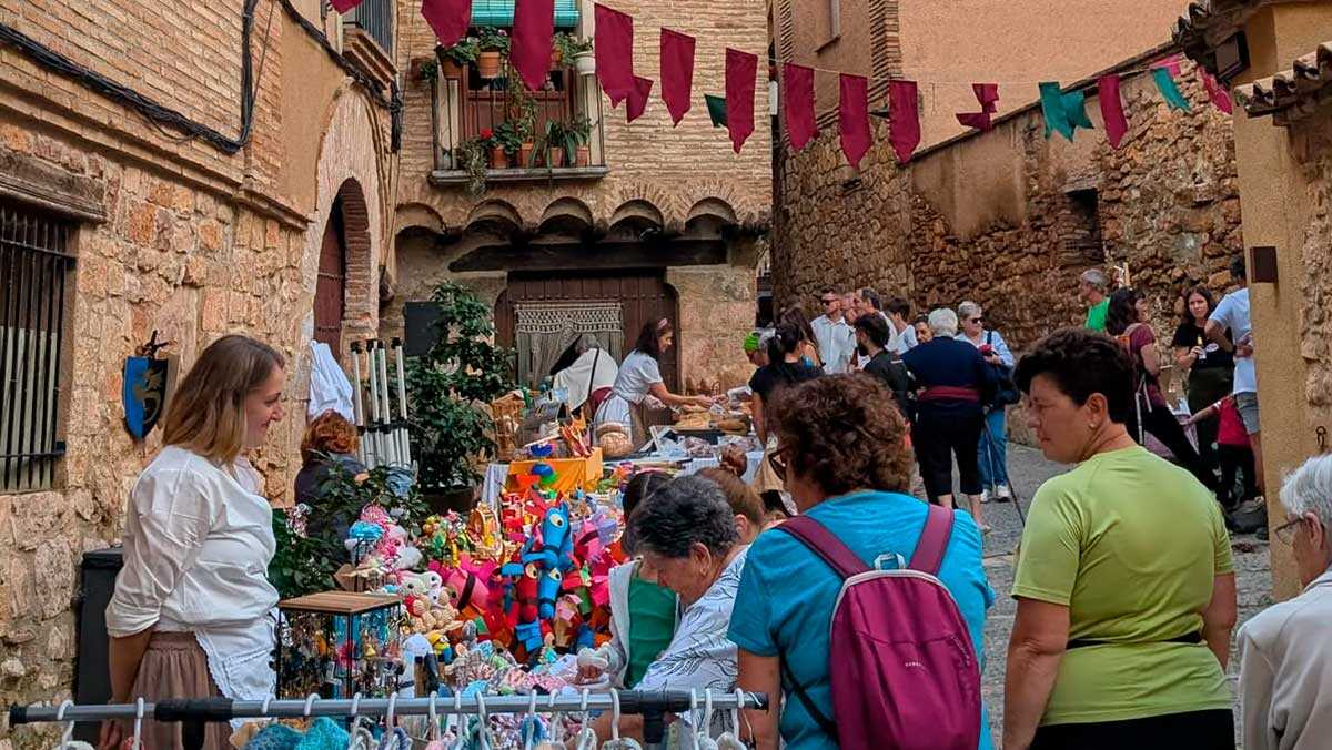 Aragonesisches Mittagessen, Kunsthandwerk und Theater: Dieser Ort in Huesca lädt zum Bummeln ein