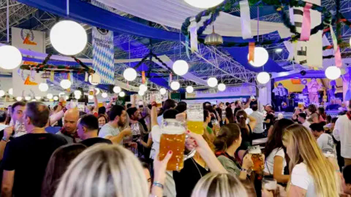 Oktoberfest-Tickets für die Fiestas del Pilar 2026 in nur sieben Minuten ausverkauft