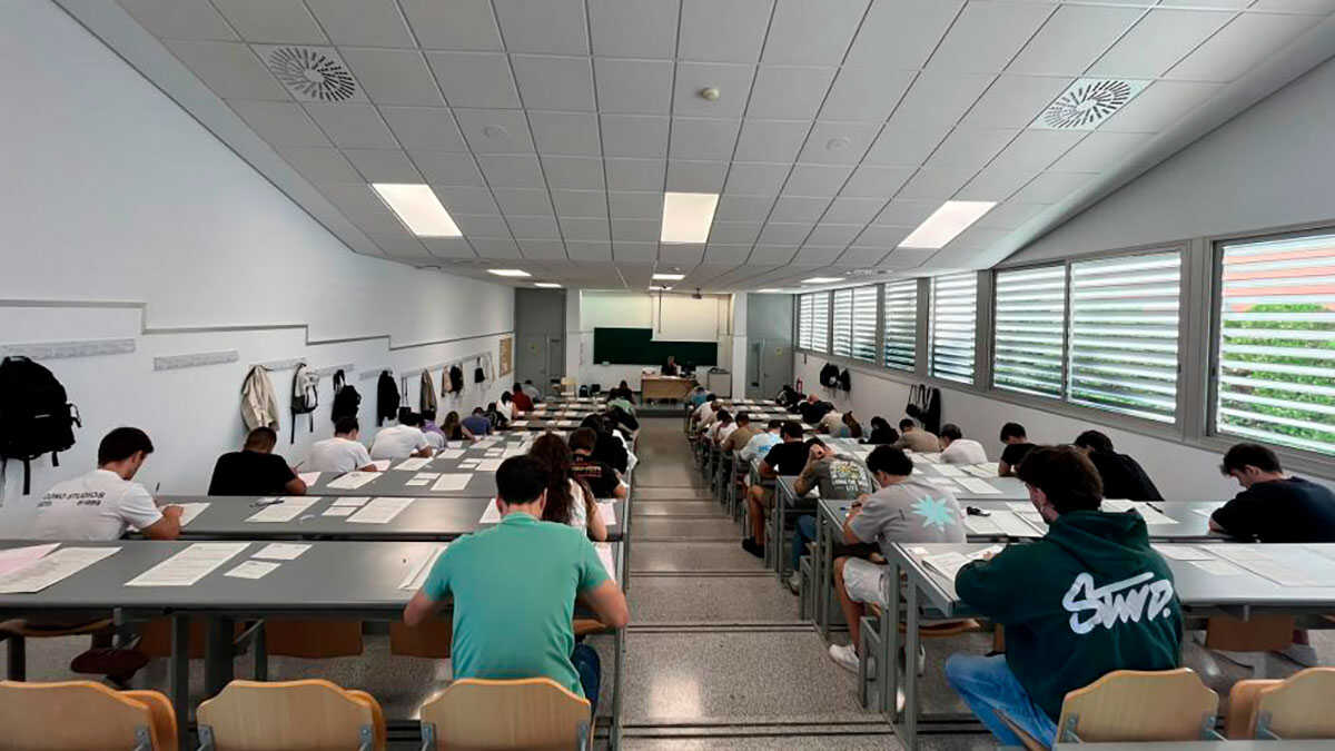 385 Bewerber treten in Saragossa für 43 Stellen bei der Lokalpolizei in Aragón an