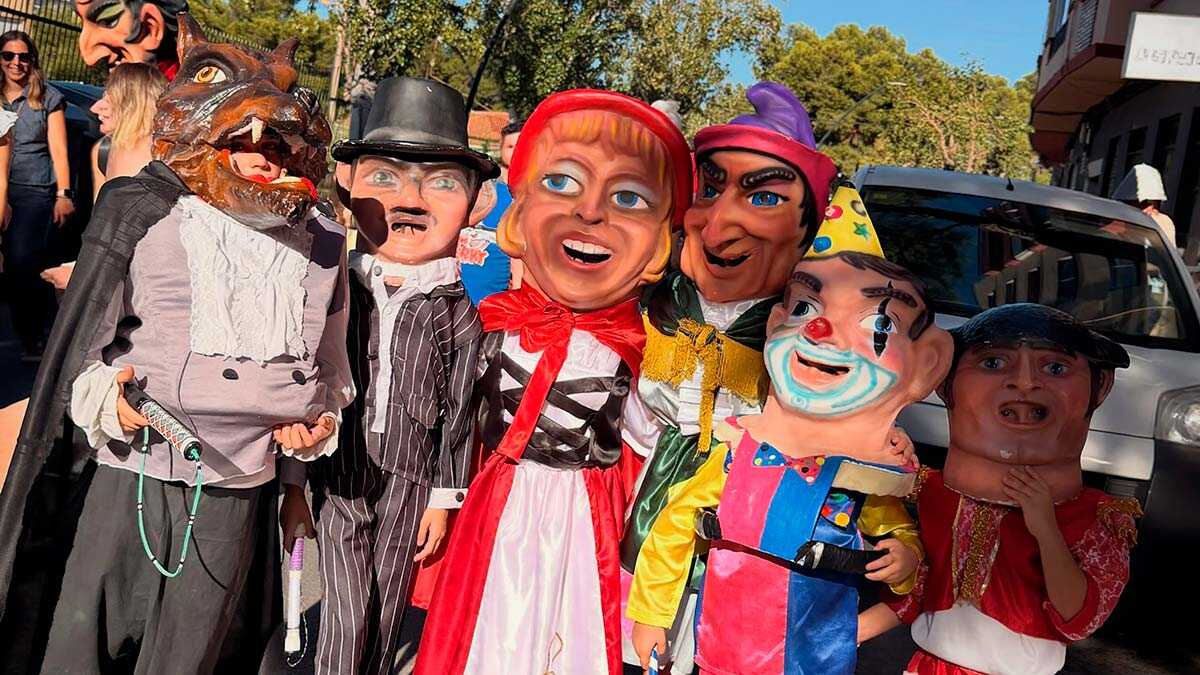 Die Comparsa de Cabezudos de Las Fuentes hält 2026 die Festansprache von Interpeñas bei den Pilar-Festen