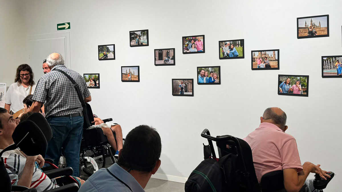 Sieben Blicke, die Barrieren überwinden: Aspace macht mit „Junto a ti“ Fotografie zur Selbstbestimmung