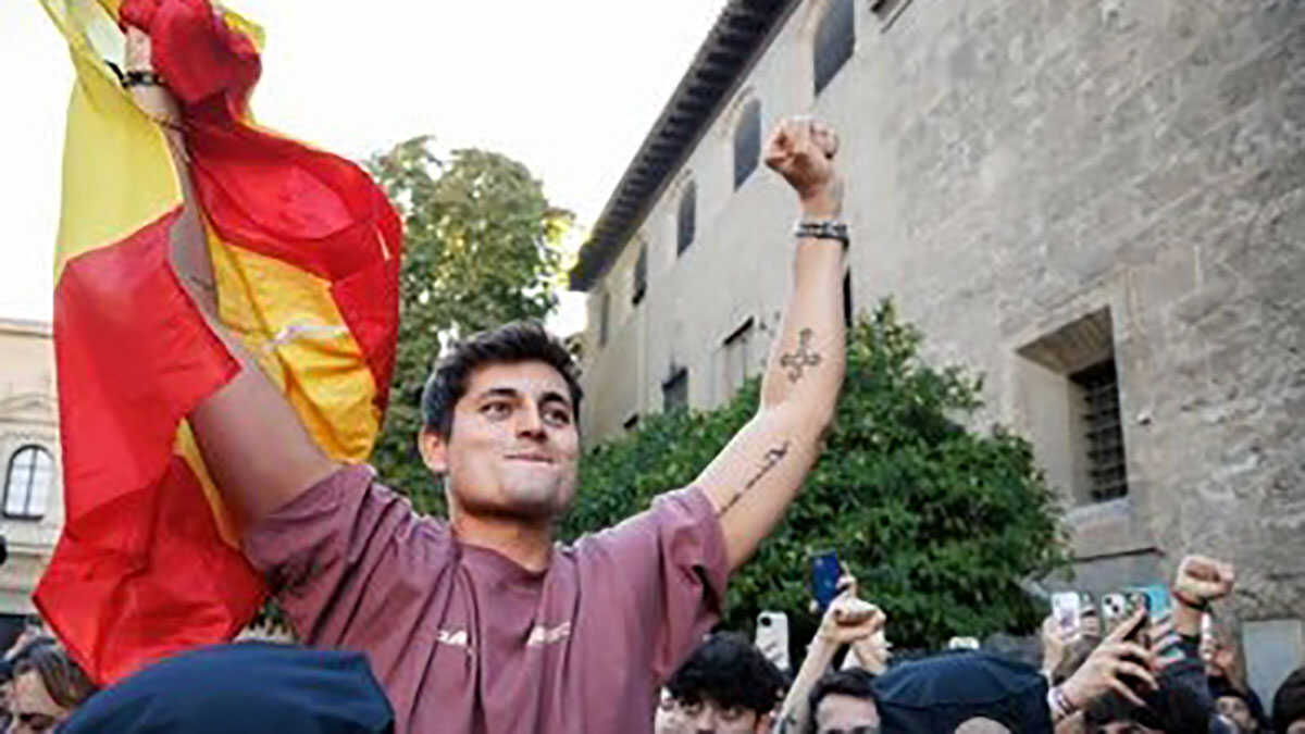 Spanisches Abgeordnetenhaus entzieht Vito Quiles endgültig die Akkreditierung