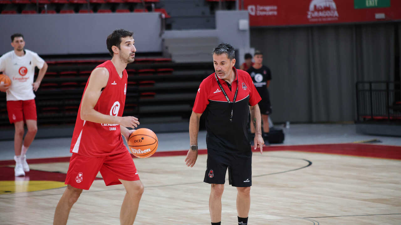 García de Vitoria vor dem ACB-Auftakt: „Die Entwicklung des Teams hängt davon ab, wie wir mit den Dingen umgehen, die uns widerfahren“