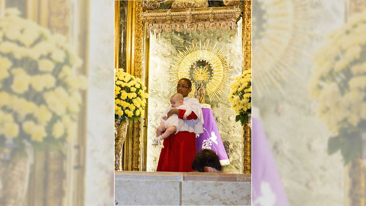 Termin für Kinder unter dem Mantel der Virgen del Pilar: So reservieren Sie