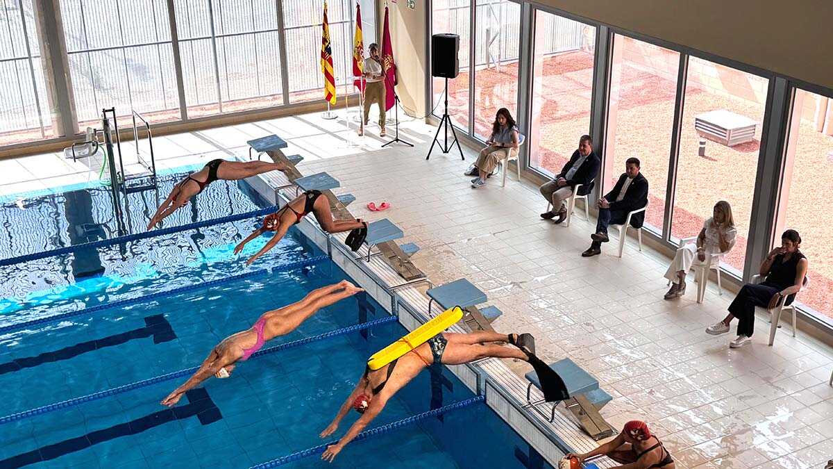 Das neue beheizte 25-Meter-Schwimmbecken in Alcañiz ist in Betrieb