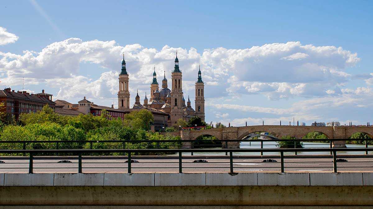 Zaragozas Brücke wird mit Drohnen, Lasern und Kameras gründlich untersucht