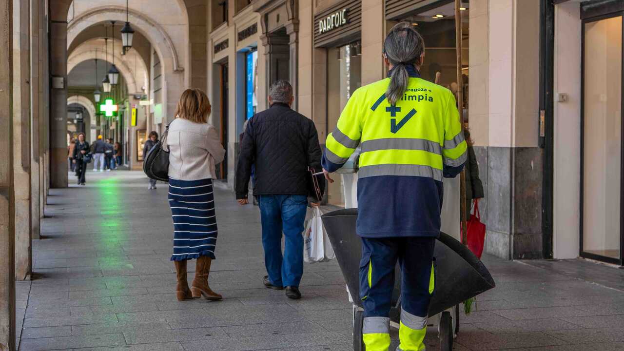 Zaragoza vor Reinigungsstreik: Stadtverwaltung legt Mindestdienste von 40,5 Prozent fest