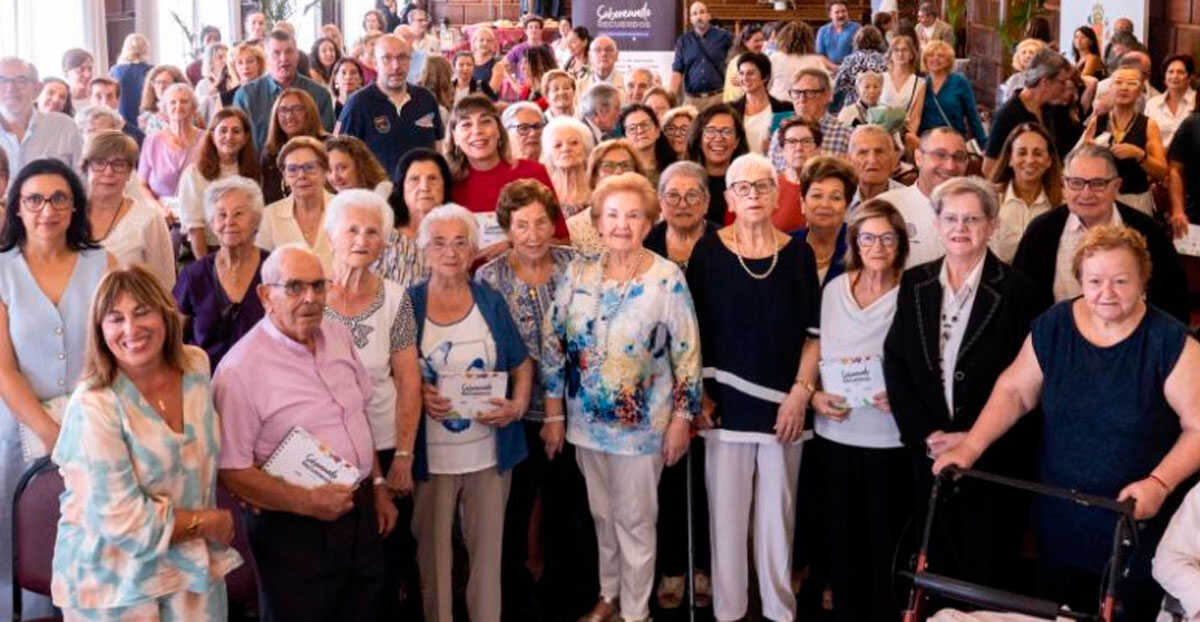 Von der Erinnerung auf den Tisch: Zaragoza bewahrt 36 Rezepte seiner älteren Bewohner im Buch „Saboreando Recuerdos“