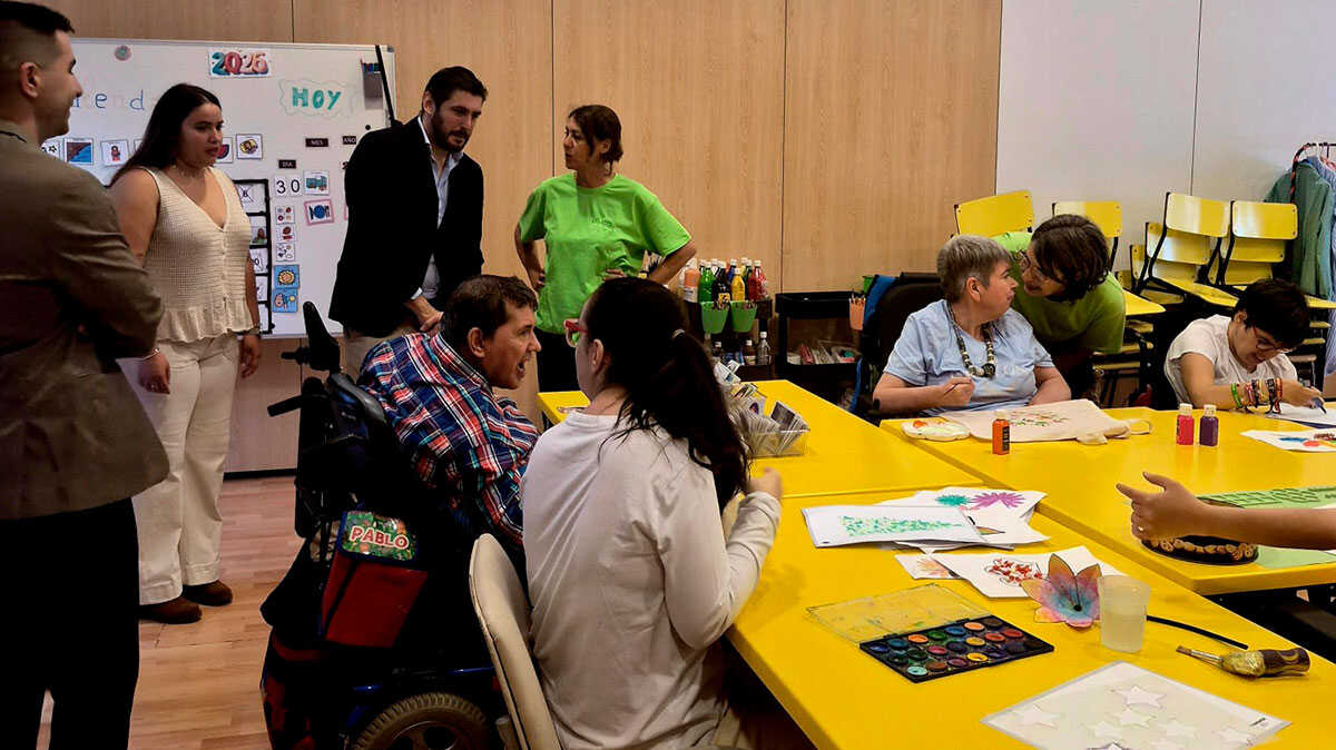 Aspace Zaragoza startet Programm zum Welttag der Zerebralparese mit Besuch der DGA