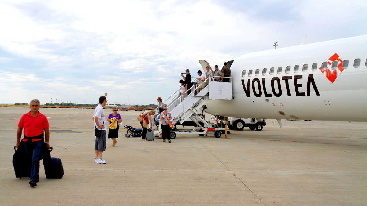 Volotea leitet Vorinsolvenzverfahren ein: Was passiert mit den Flügen zwischen Zaragoza und Menorca?