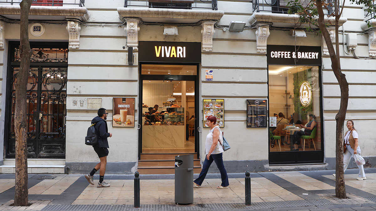 Café eröffnet dritten Standort zwei Minuten von El Pilar entfernt: Kaffee und Croissant für 2,10 Euro