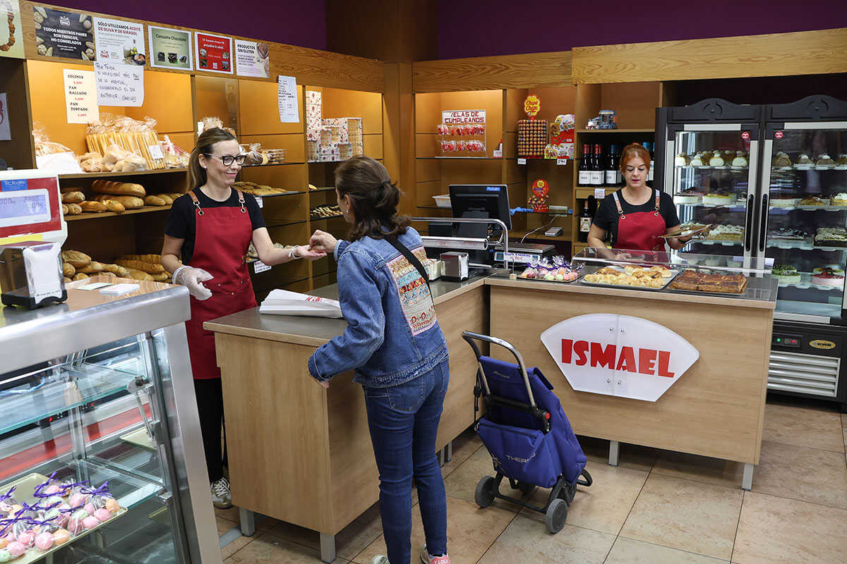 Die Bäckerei in Zaragoza, die ihre Rezepte und Handwerkskunst bewahrt: „Wir arbeiten noch immer wie der Großvater“