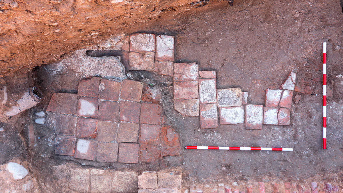 Archäologische Funde in San Miguel: römische Überreste, Wohnhäuser aus dem 11. Jahrhundert und ein alter Friedhof
