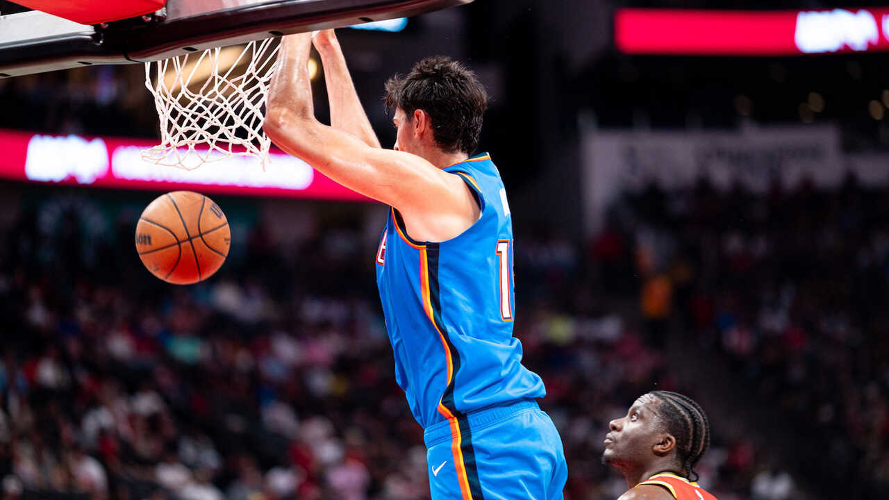 Aday Mara scheint seinen Konkurrenten bei den Thunder auszustechen – doch sein NBA-Debüt ist in Gefahr