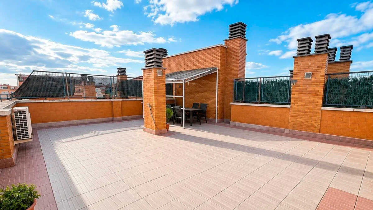 Spektakuläres Penthouse in Zaragoza mit 90-Quadratmeter-Terrasse für 343.000 Euro