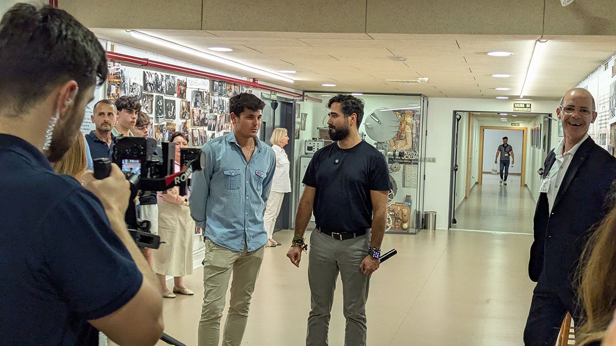 Vox verteidigt die Meinungsfreiheit nach abgesagter Veranstaltung von Vito Quiles in Zaragoza