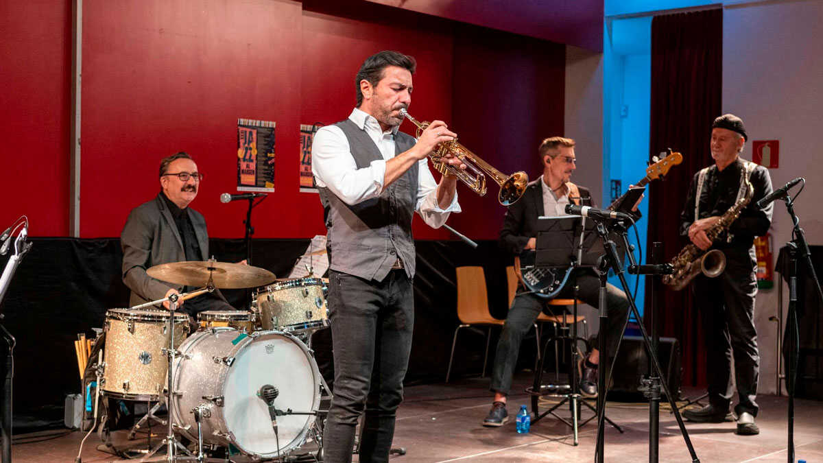 Von Rock bis Flamenco und Straßenjazz: Zaragozas nördliche Viertel füllen sich mit Musik