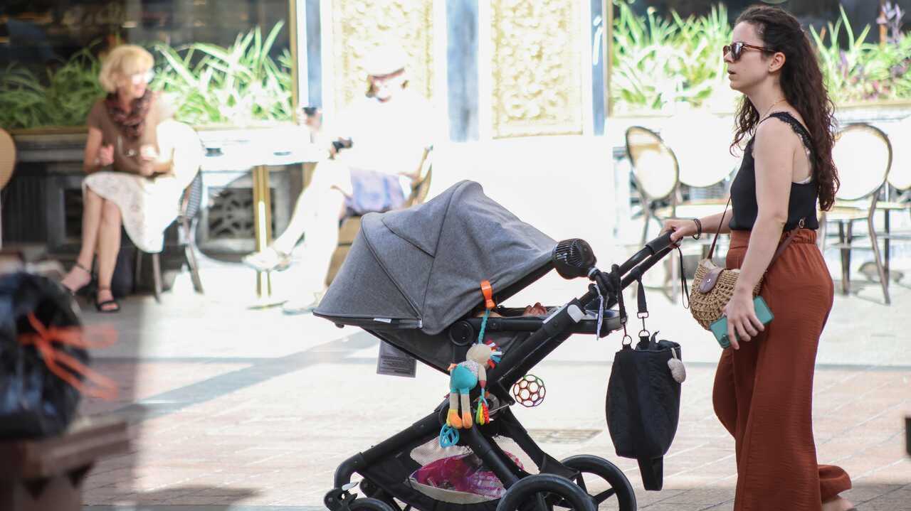 Die weniger sichtbare Seite des Wochenbetts: Zaragoza rückt die psychische Gesundheit von Müttern in den Fokus