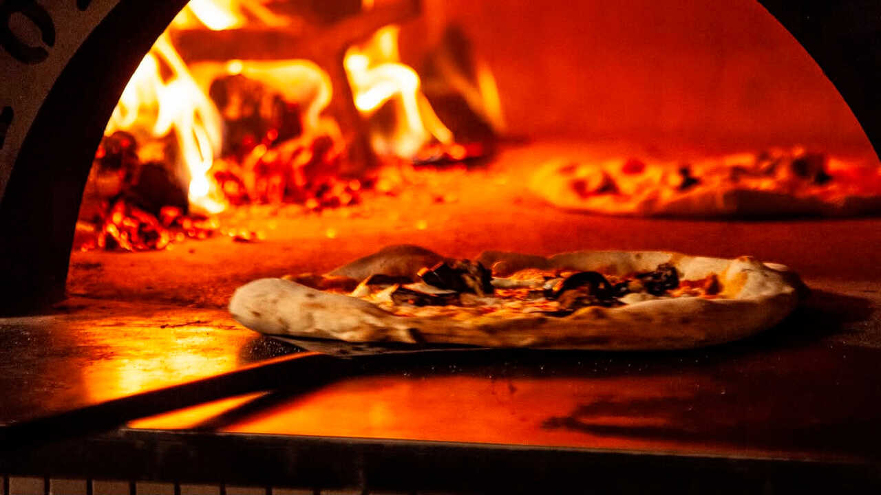 Eine Pizzeria in Zaragoza will den Titel der besten Pizza Spaniens holen: Hier können Sie sie probieren